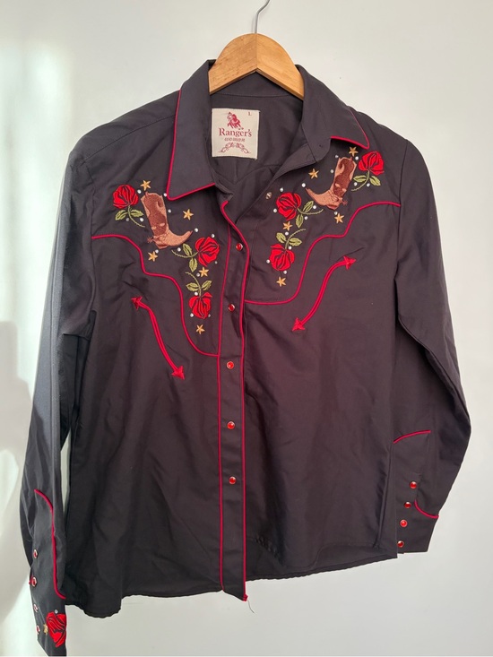 Ranger’s Woman Tops - Ranger's Woman Black Western Shirt with Red Rose & Boot Embroidery - L